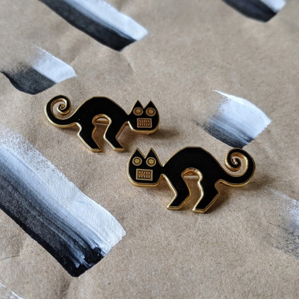 1985 Metropolitan Museum of Art Black Cat Pins